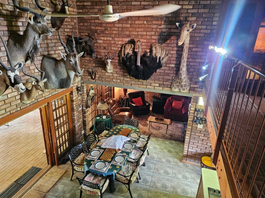 4 Bedroom Property for Sale in Leeudoringstad North West